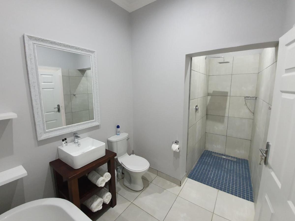 Victorian Square Guesthouse Graaff-Reinet Eksteriør billede