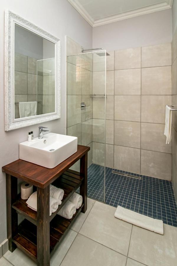Victorian Square Guesthouse Graaff-Reinet Eksteriør billede